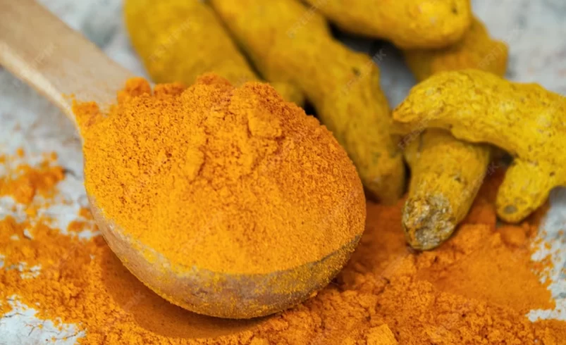O Poderoso Anti-inflamatório Natural da Cúrcuma para o Corpo e a Mente